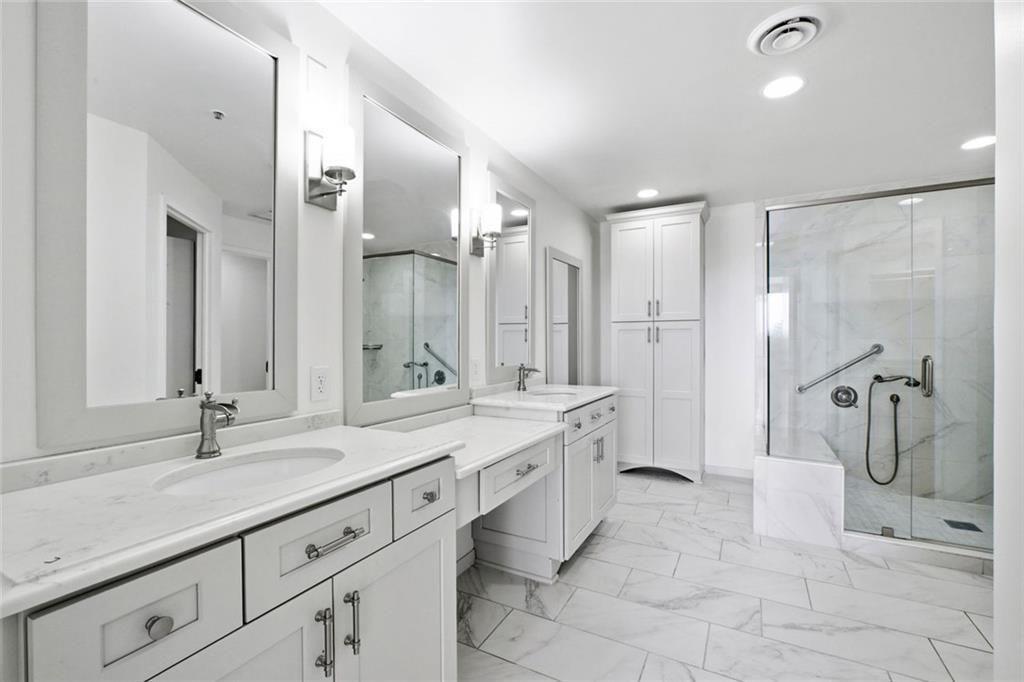 2660 Peachtree Road NW Unit 9G