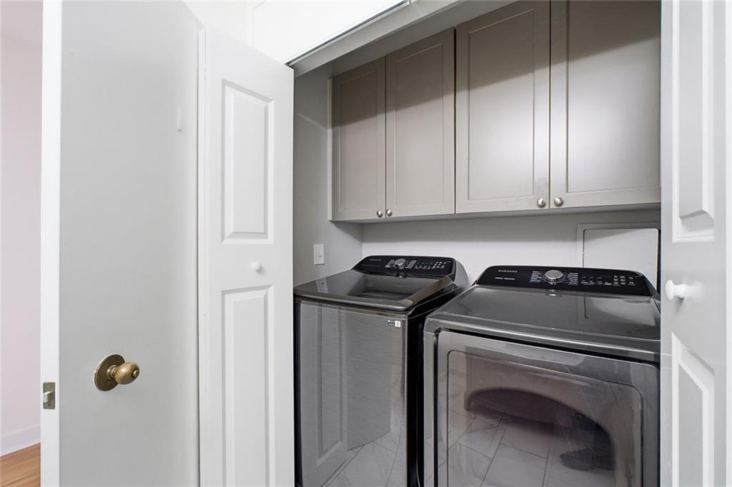 2660 Peachtree Road NW Unit 9G