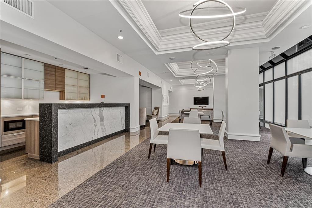 2660 Peachtree Road NW Unit 9G