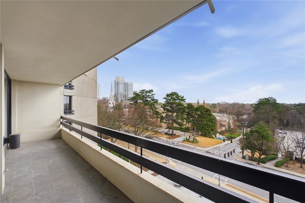 2660 Peachtree Road NW Unit 9G