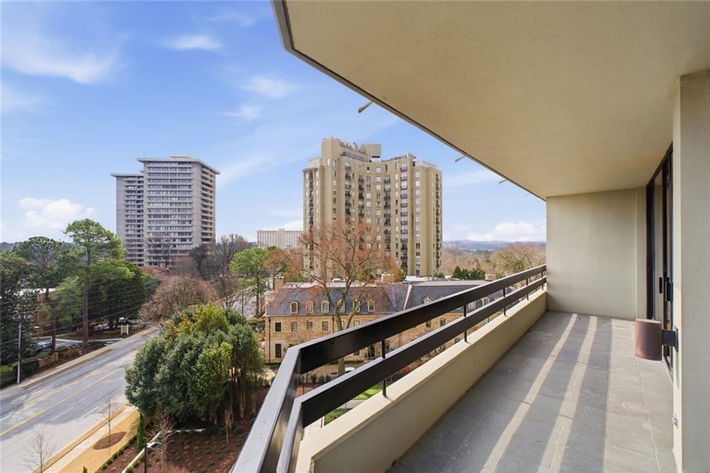 2660 Peachtree Road NW Unit 9G