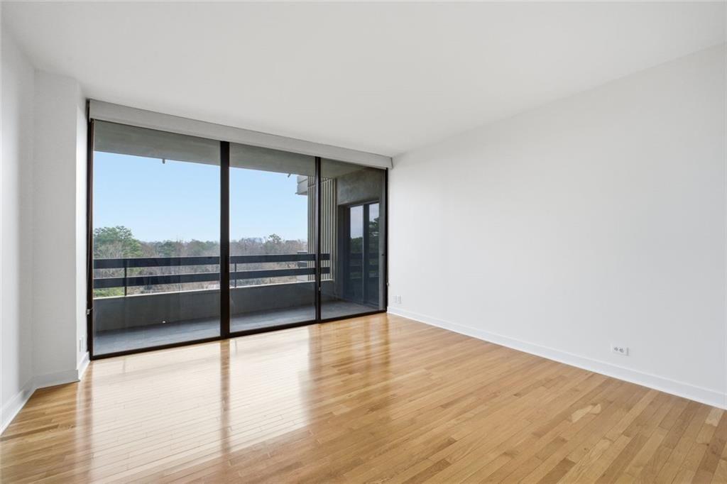 2660 Peachtree Road NW Unit 9G