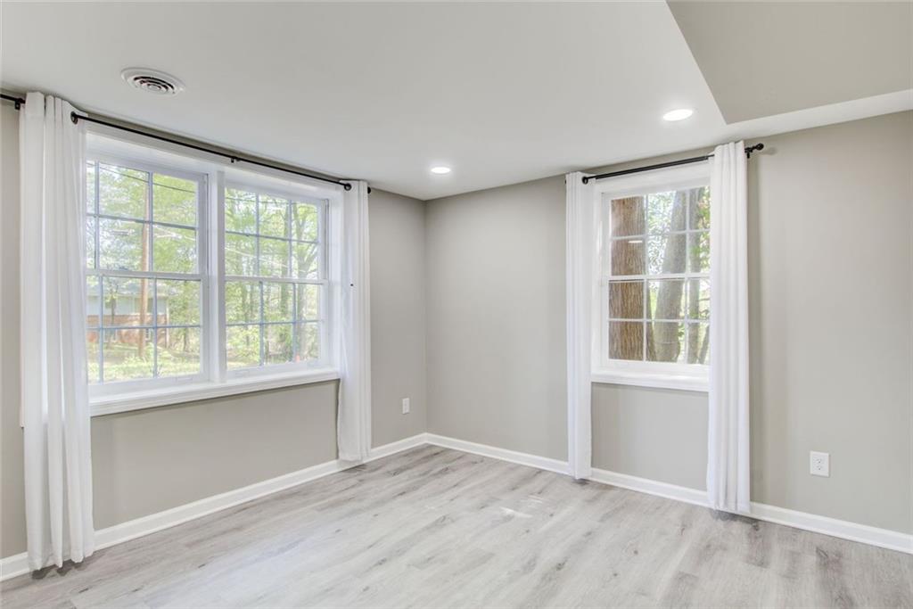 3553 Sandy Woods Lane