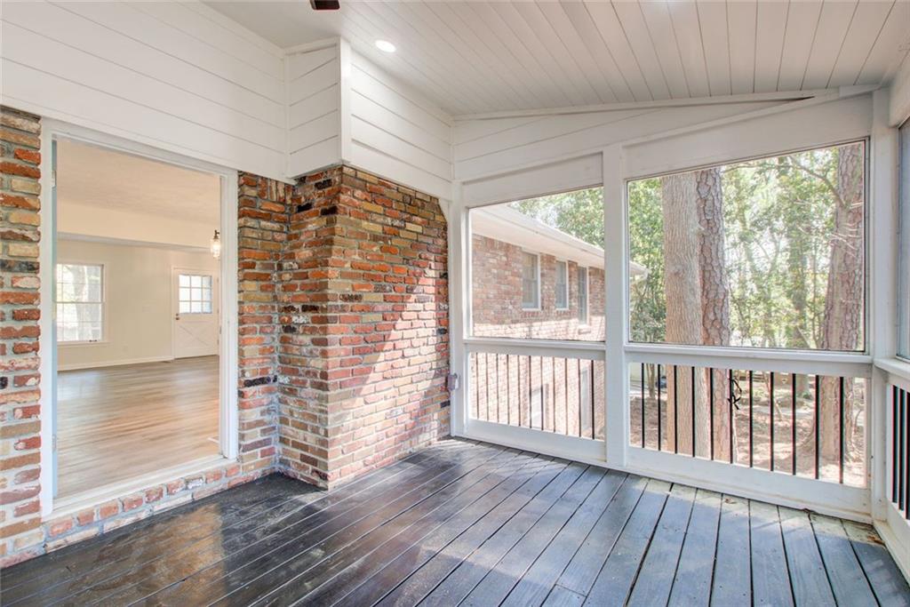 3553 Sandy Woods Lane