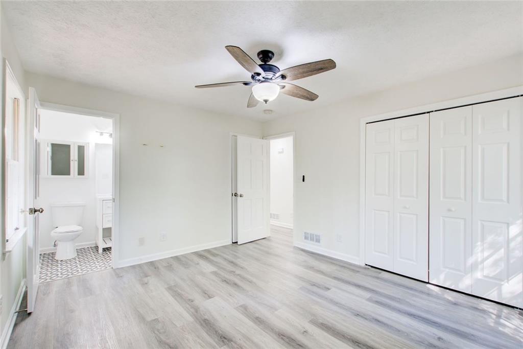 3553 Sandy Woods Lane