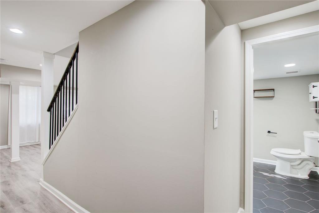 3553 Sandy Woods Lane