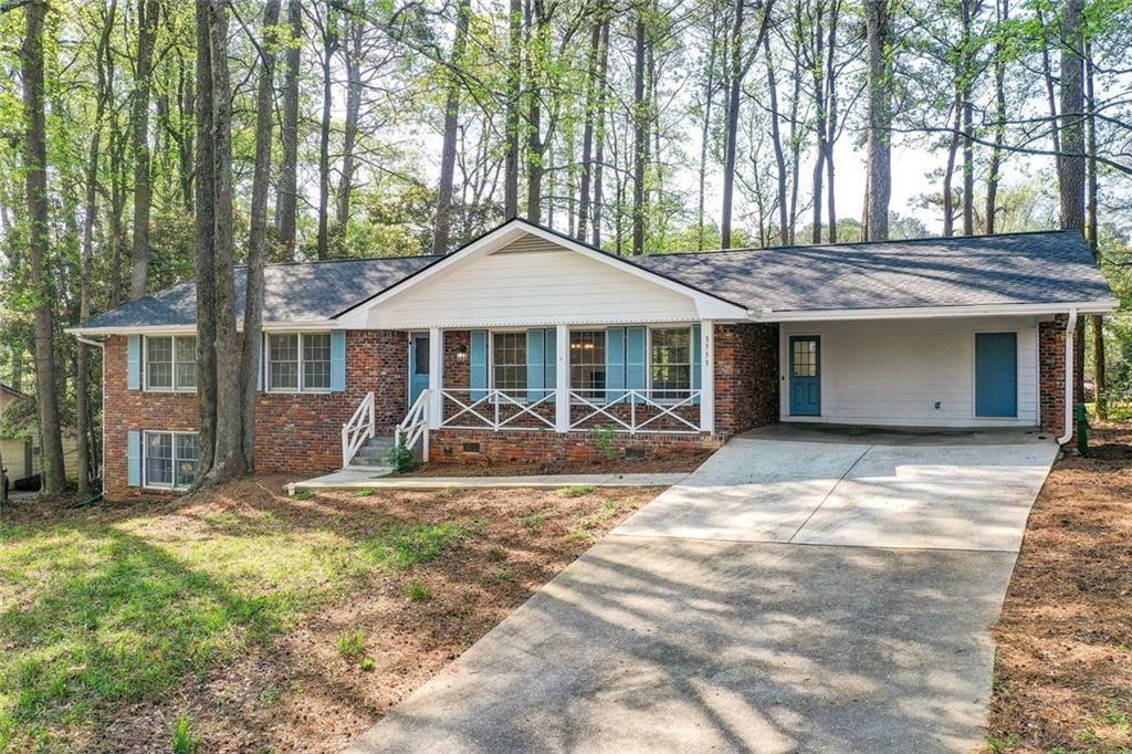 3553 Sandy Woods Lane