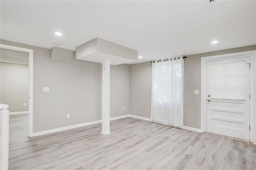 3553 Sandy Woods Lane