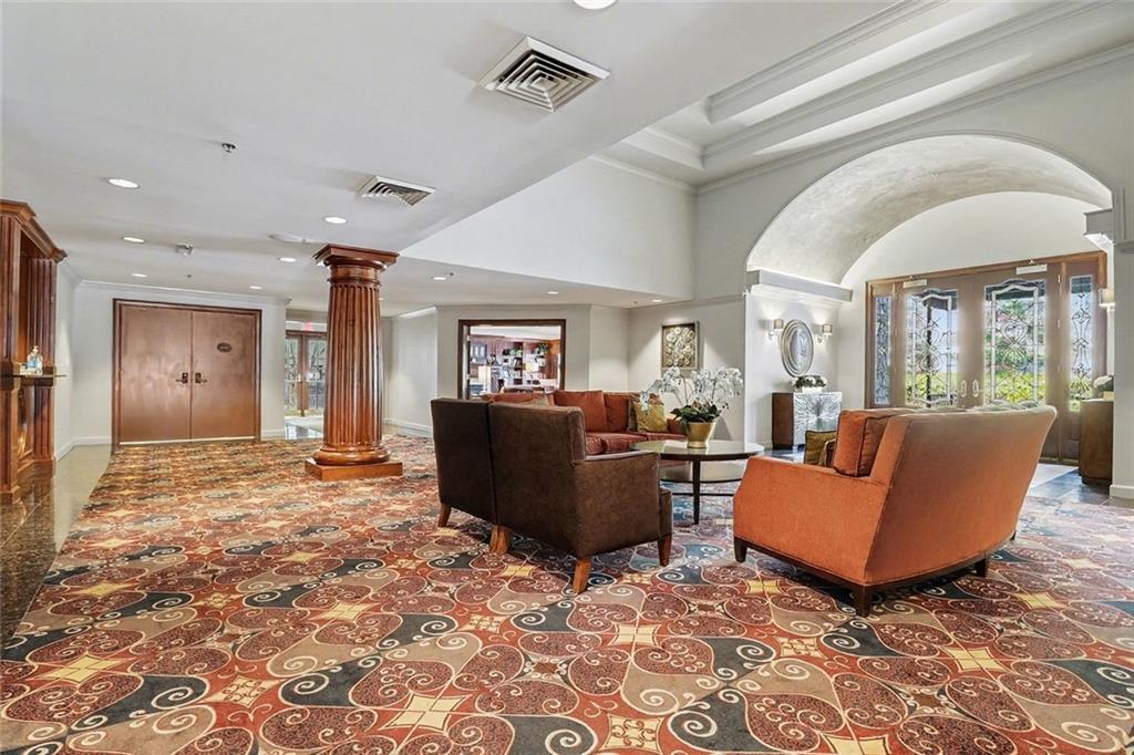 1735 Peachtree Street NE Unit 216