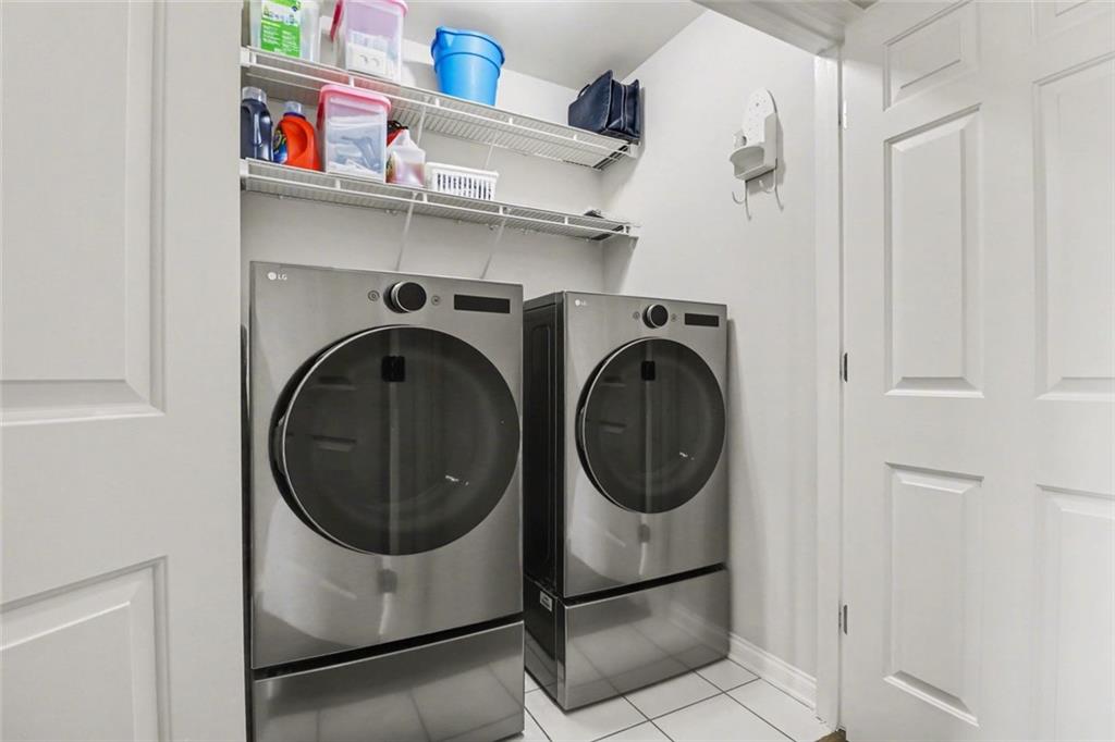 1735 Peachtree Street NE Unit 216