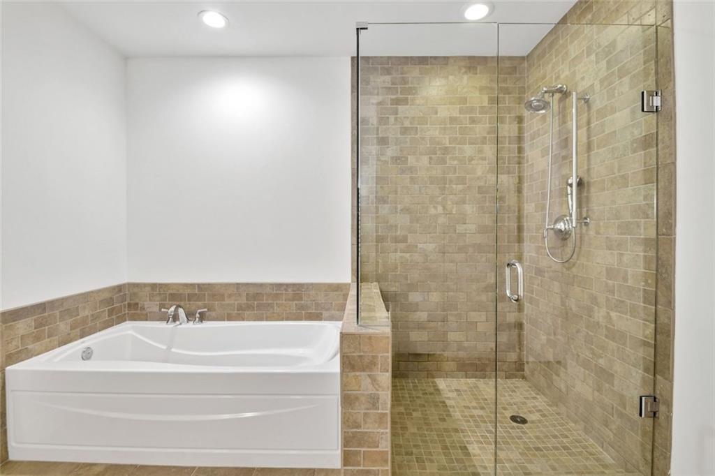 270 17th Street NW Unit 2010