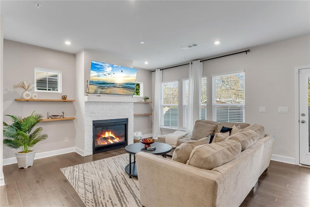 624 Spadina Road