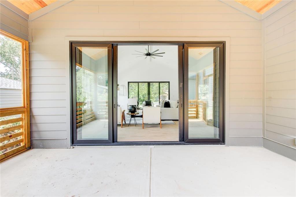 2303 Brockett Road