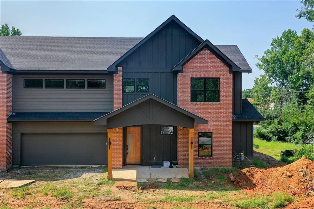 4043 Comanche Drive