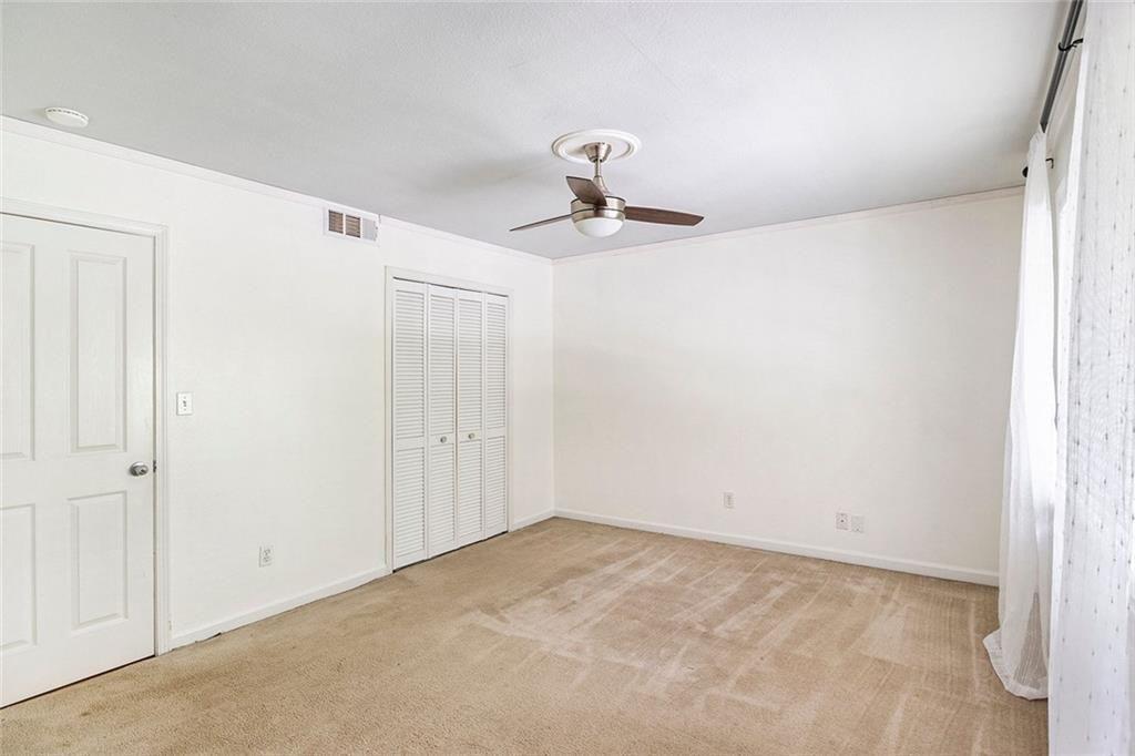 6940 Roswell Road Unit 16B