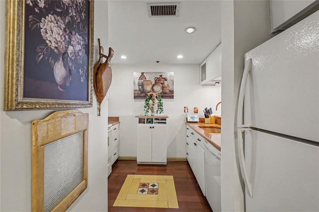 1130 Piedmont Avenue NE Unit 1610
