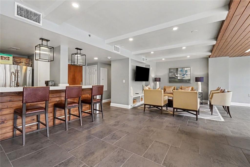 1130 Piedmont Avenue NE Unit 1610