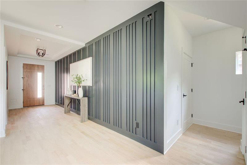 4043 Comanche Drive