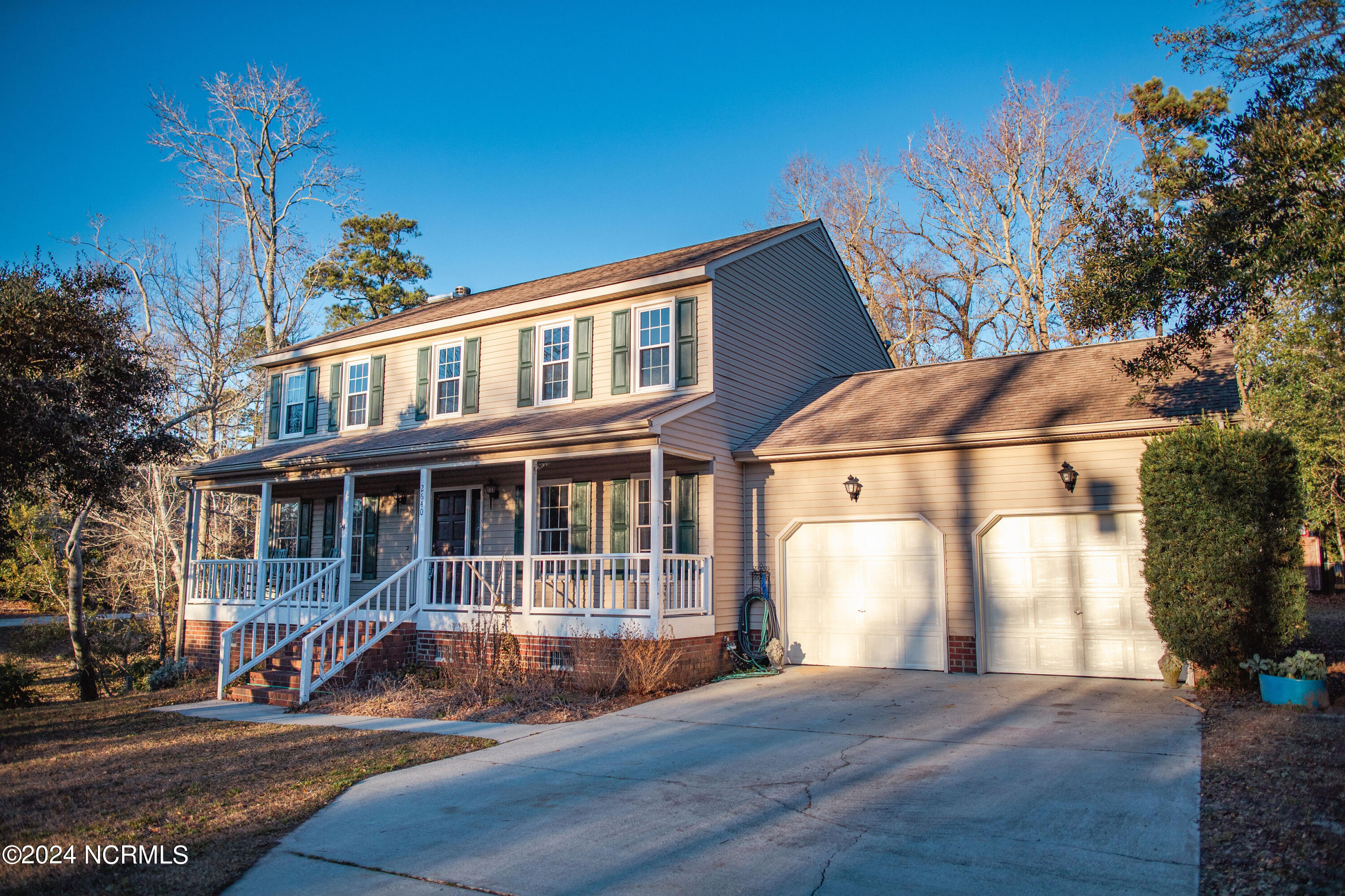 2640 Middle Sound Loop Road