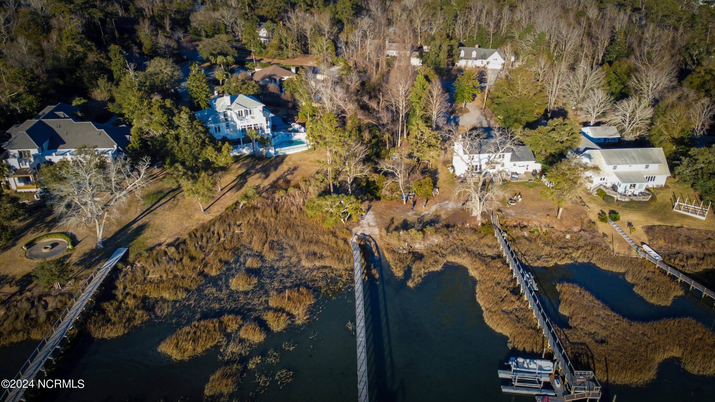 2640 Middle Sound Loop Road