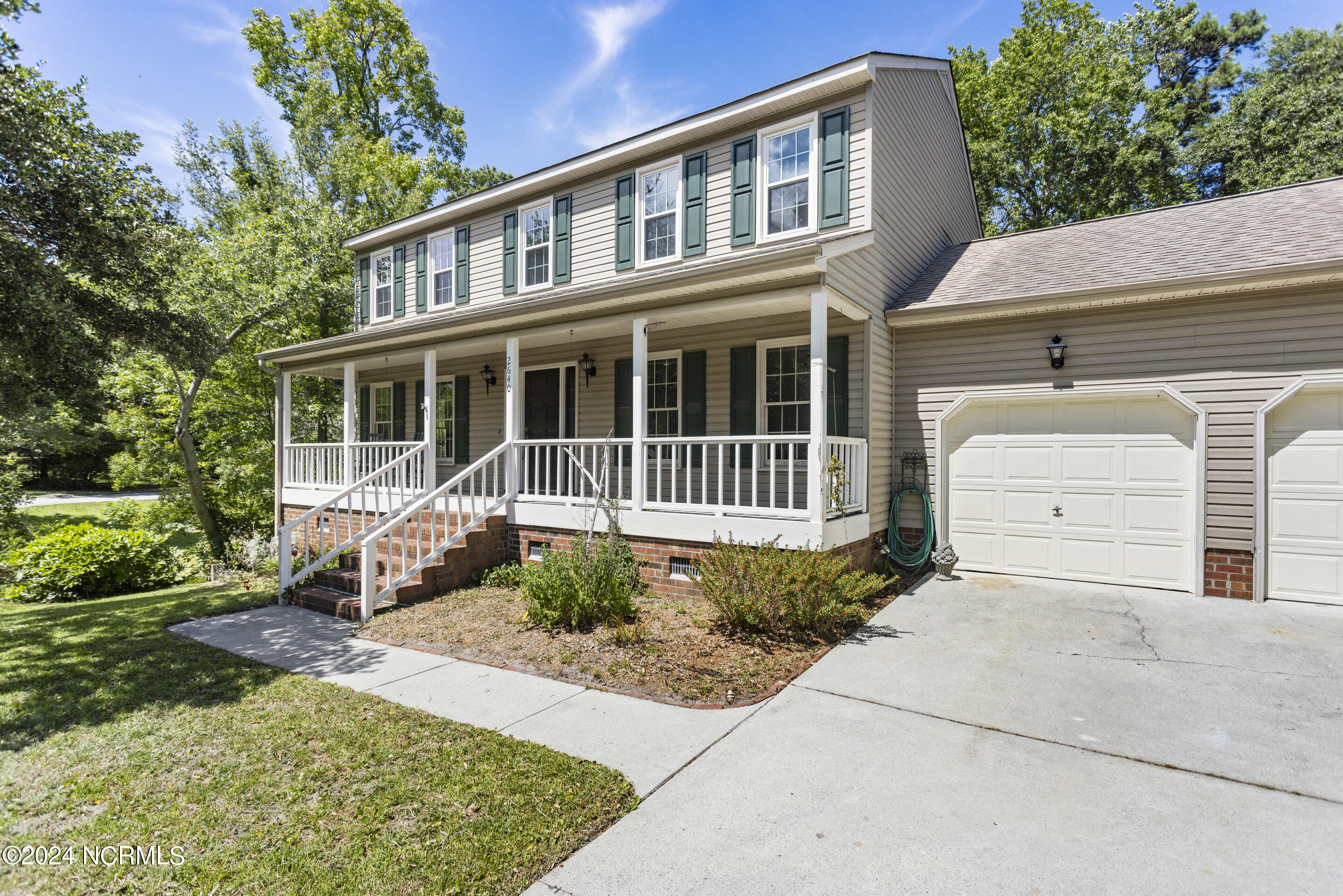 2640 Middle Sound Loop Road