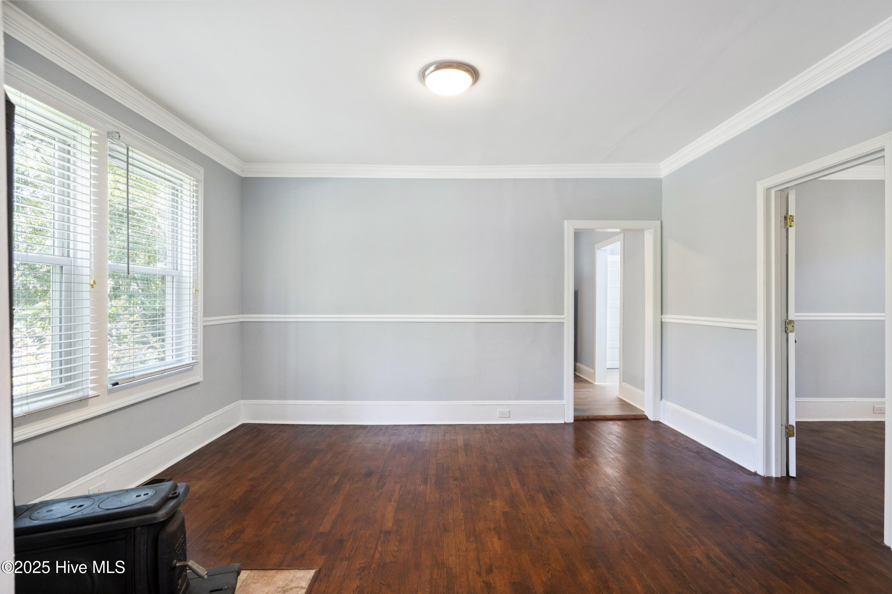 5610 Forest Ave. Avenue