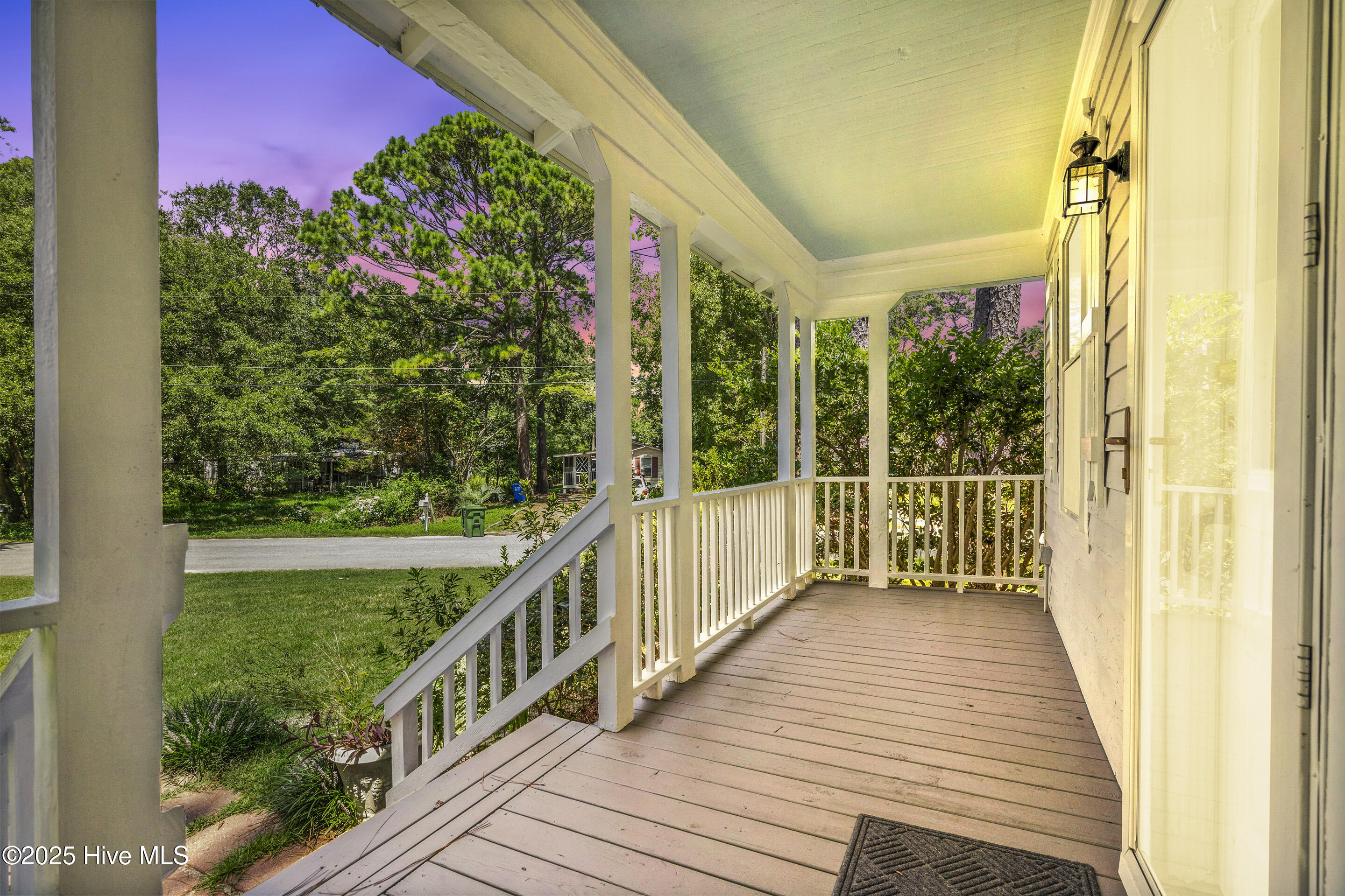 5610 Forest Ave. Avenue