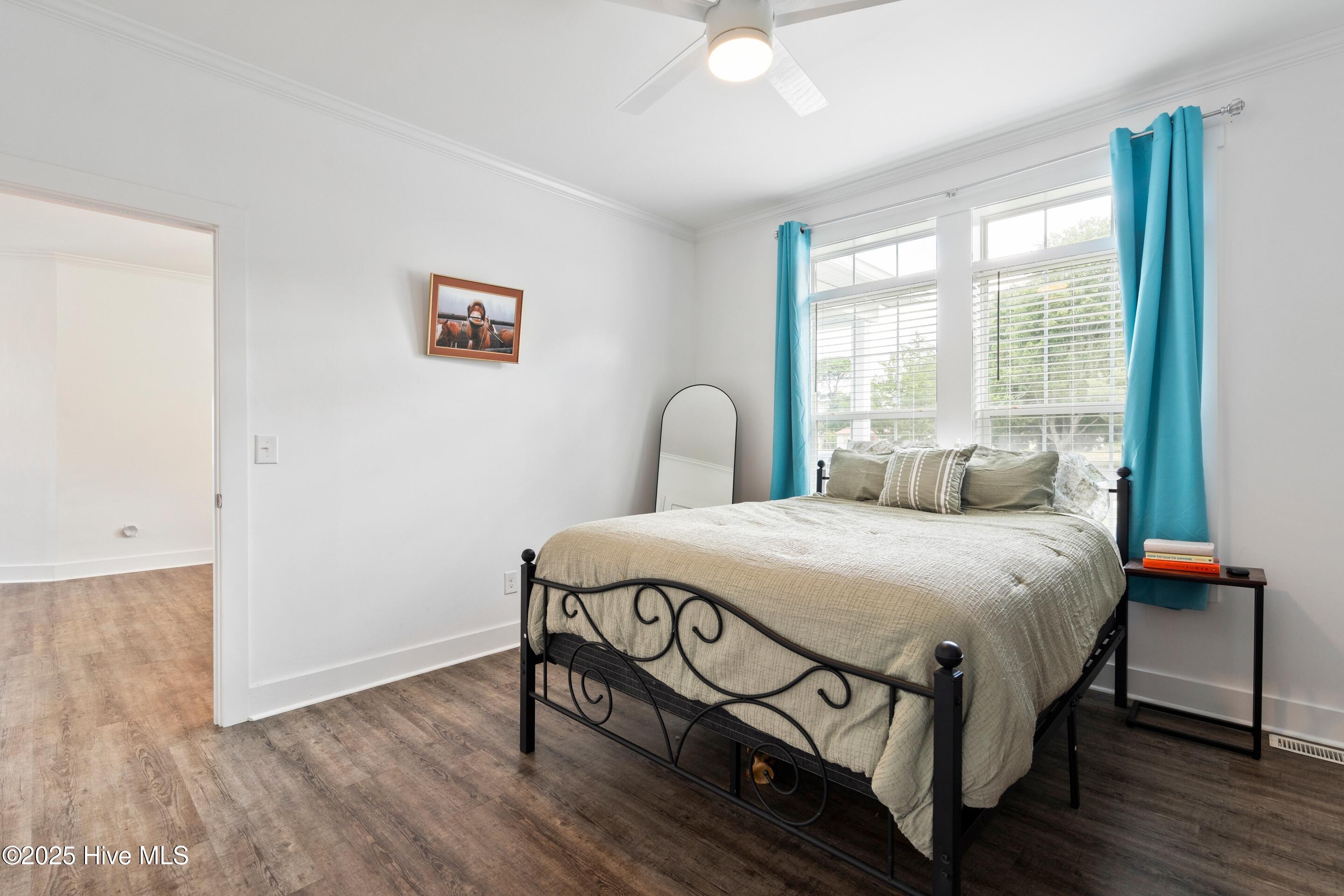 1933 Estate Street SW