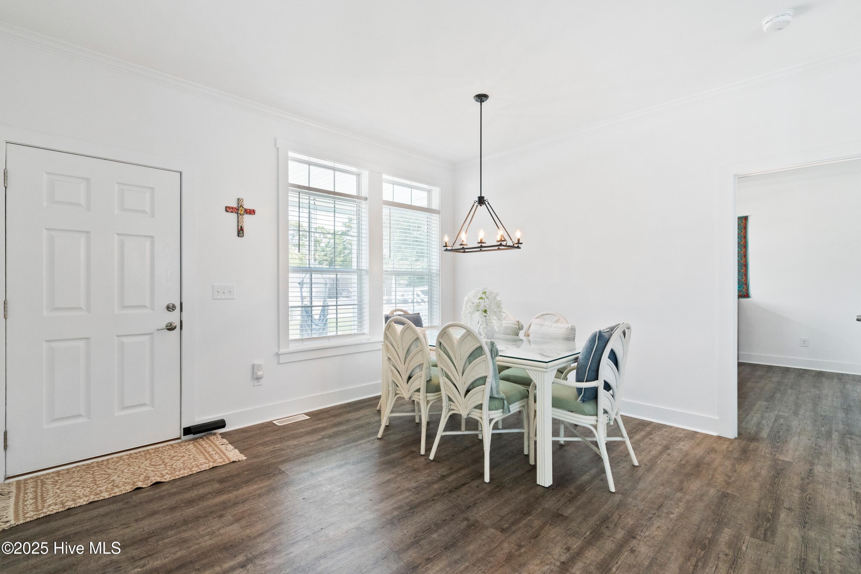 1933 Estate Street SW