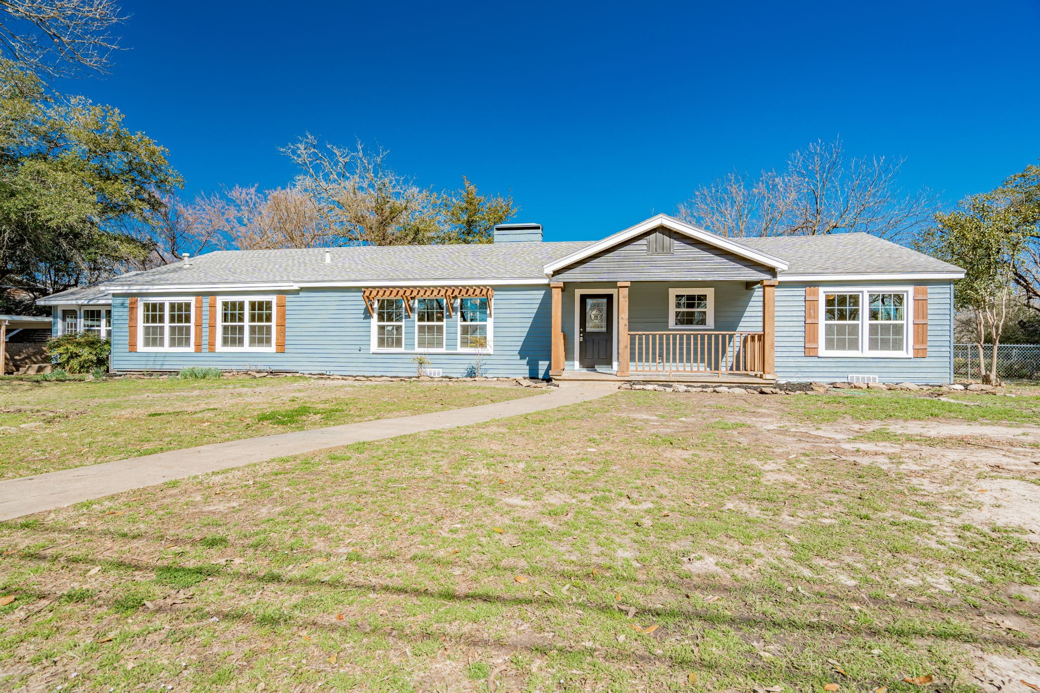 700 Adams Lane