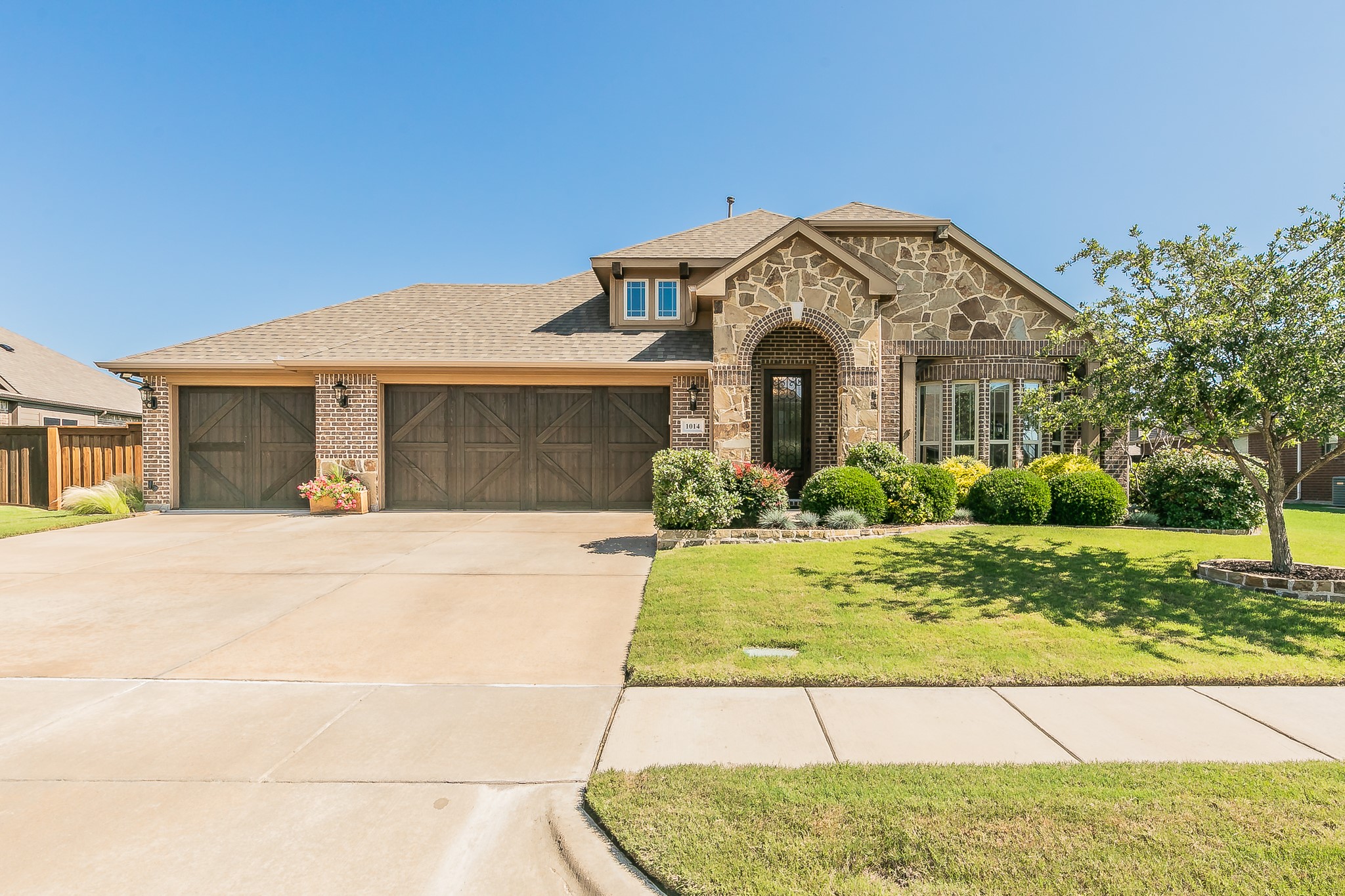 1014 Newington Circle