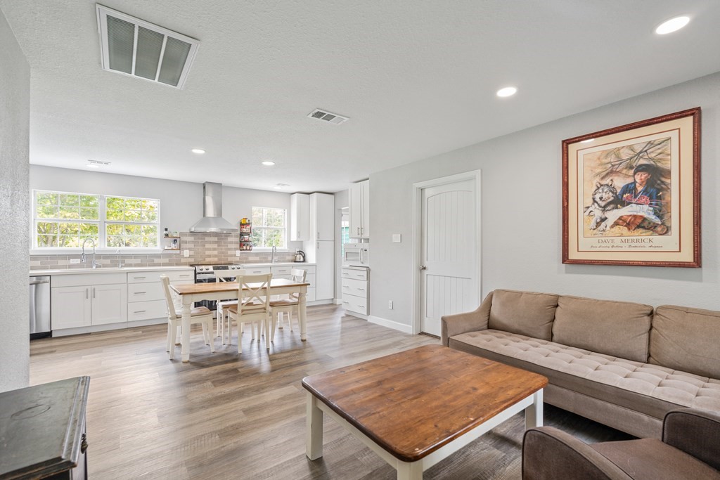 244 VZ County Road 2710