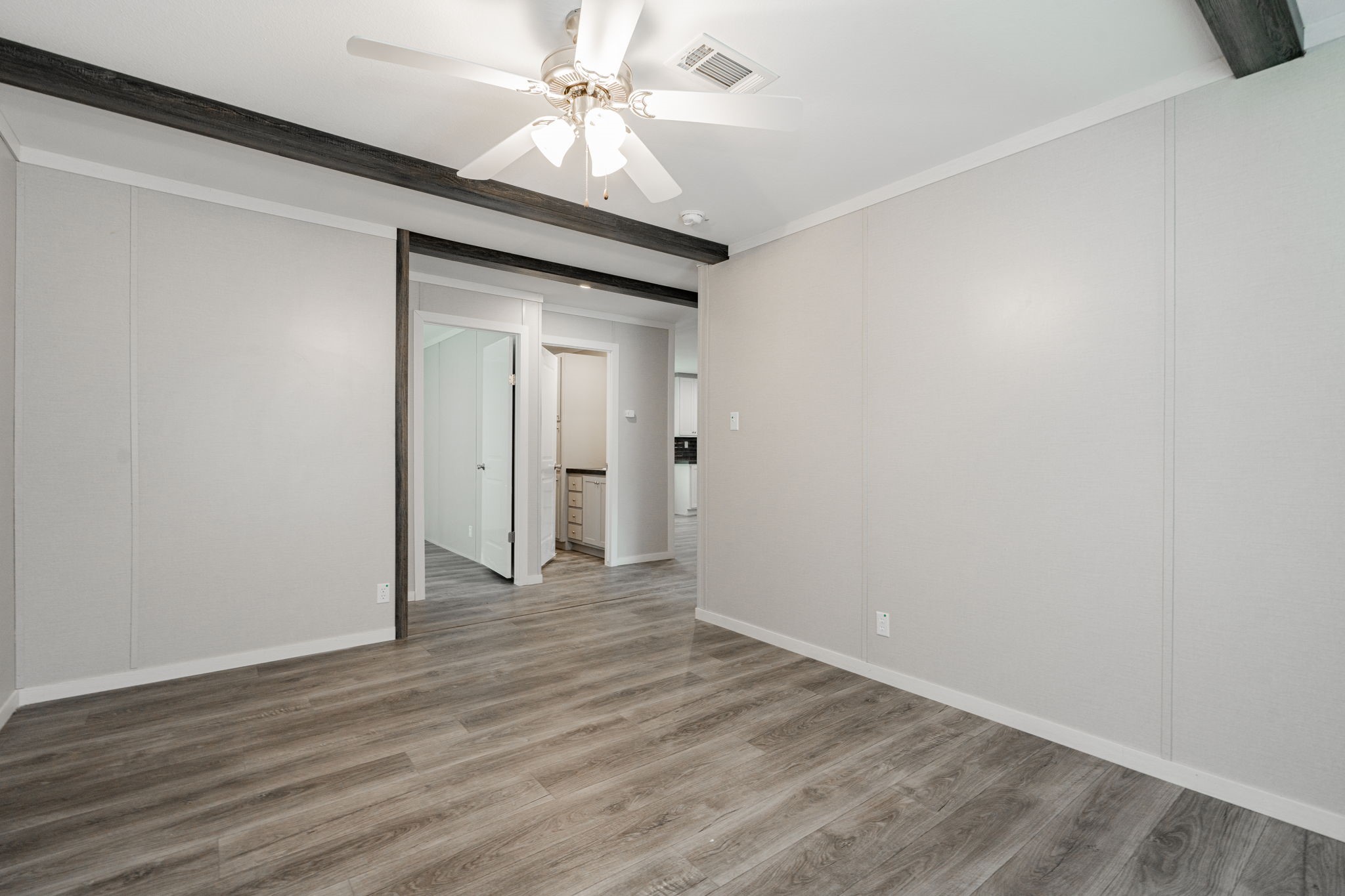 105 S Cherokee Shores Drive