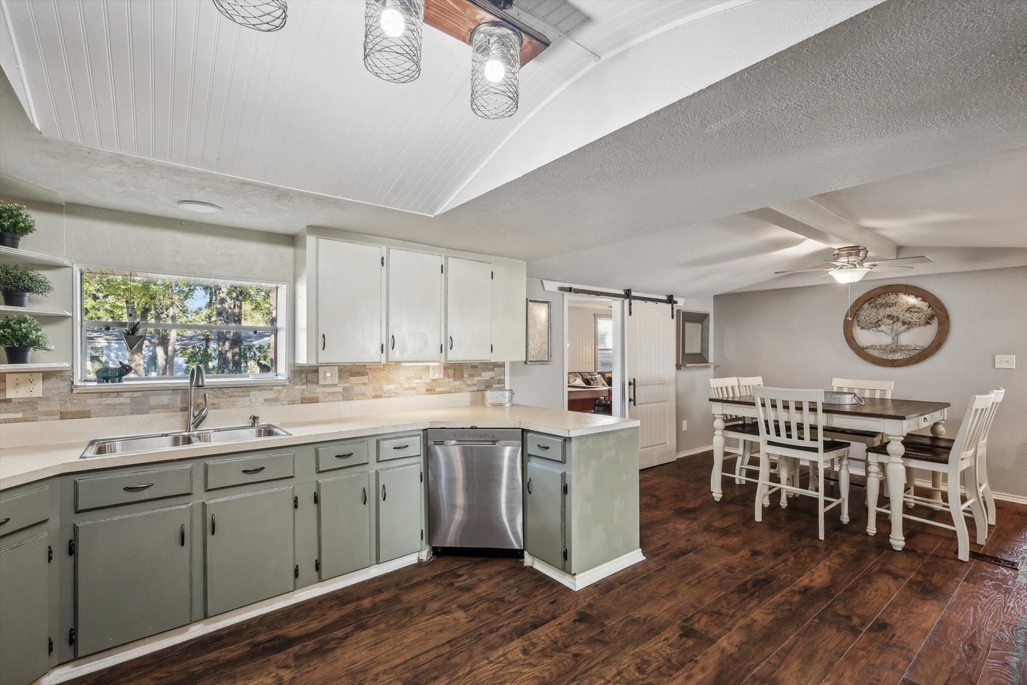 135 Little River Bend
