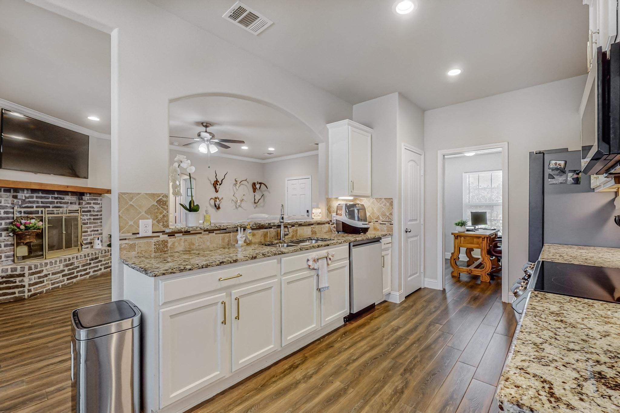 16158 County Road 355