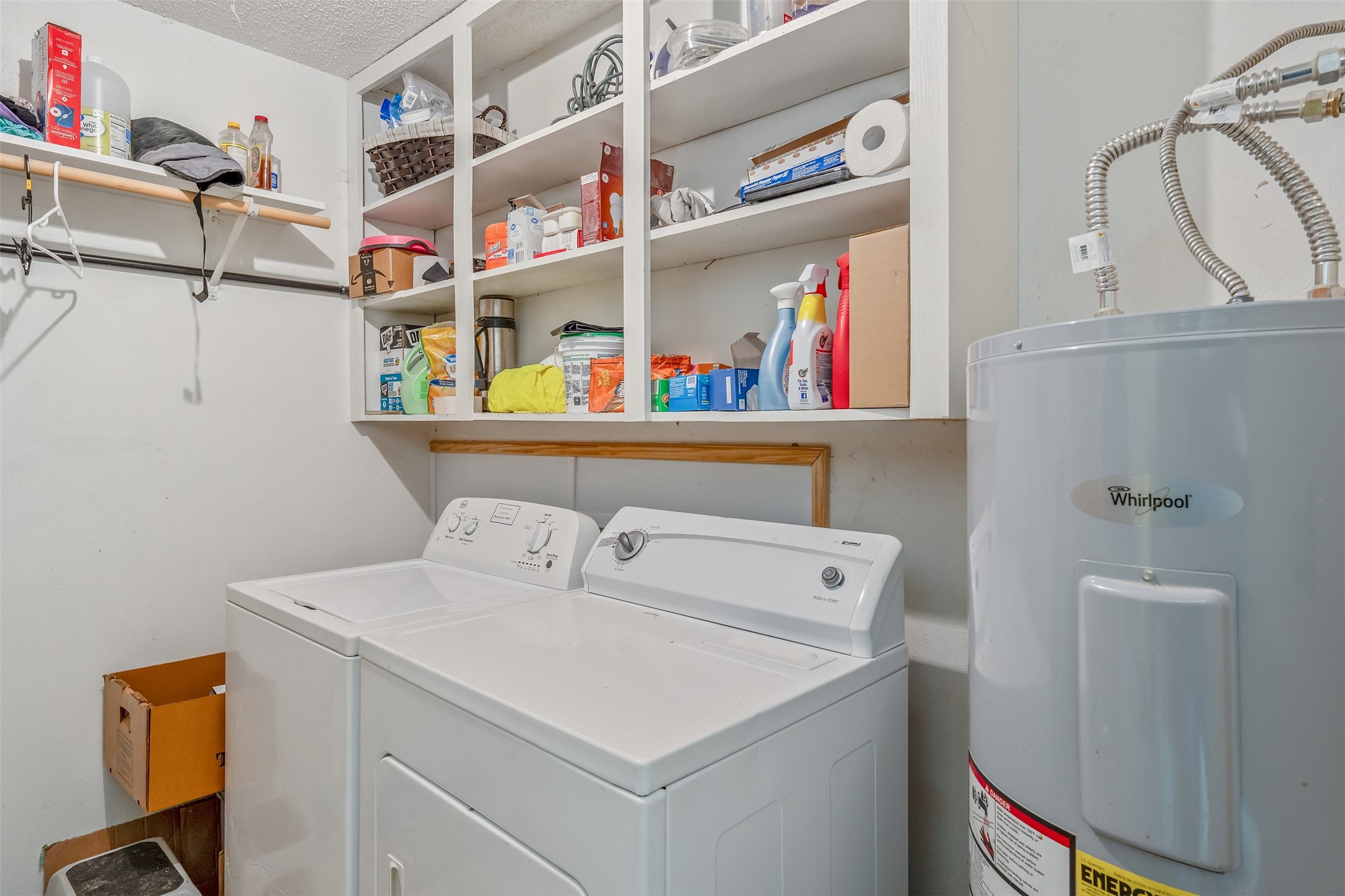 8912 W State Highway 294