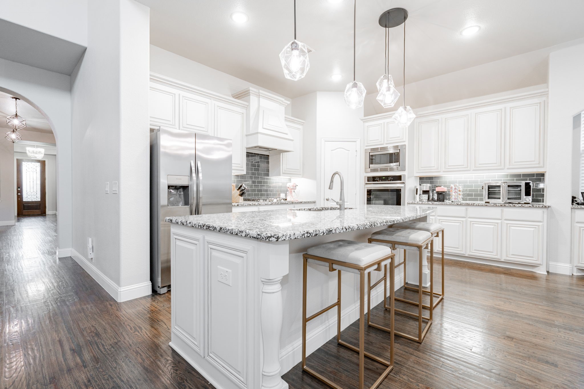 1108 Canterbury Lane