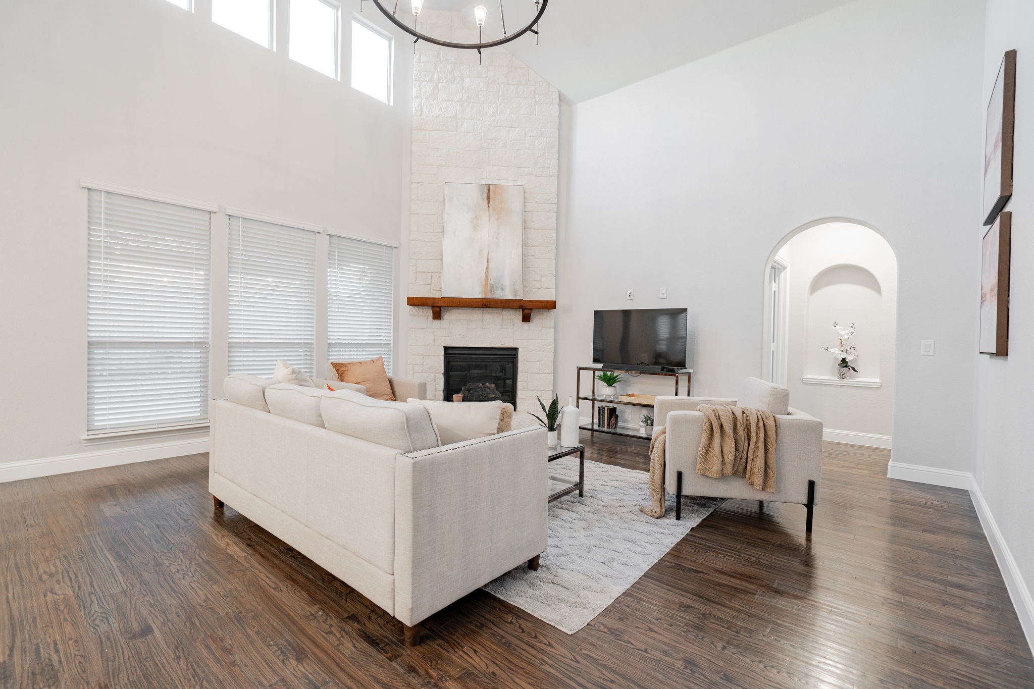 1108 Canterbury Lane