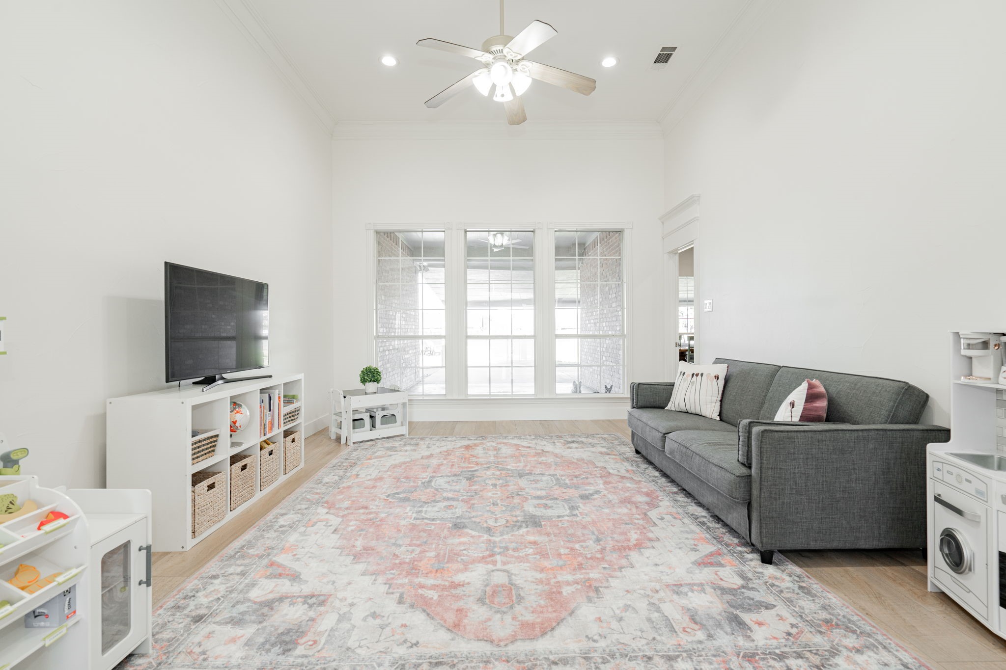 1297 W Secretariat Drive