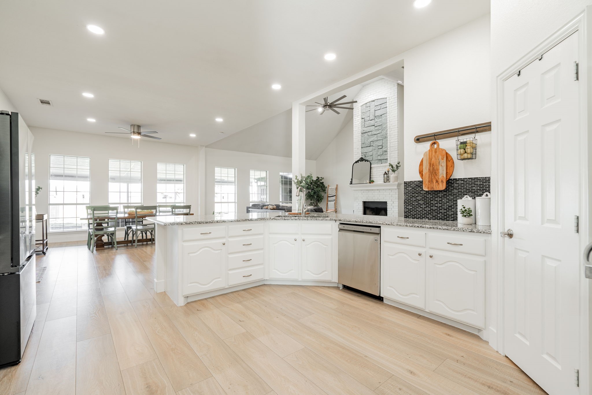 1297 W Secretariat Drive