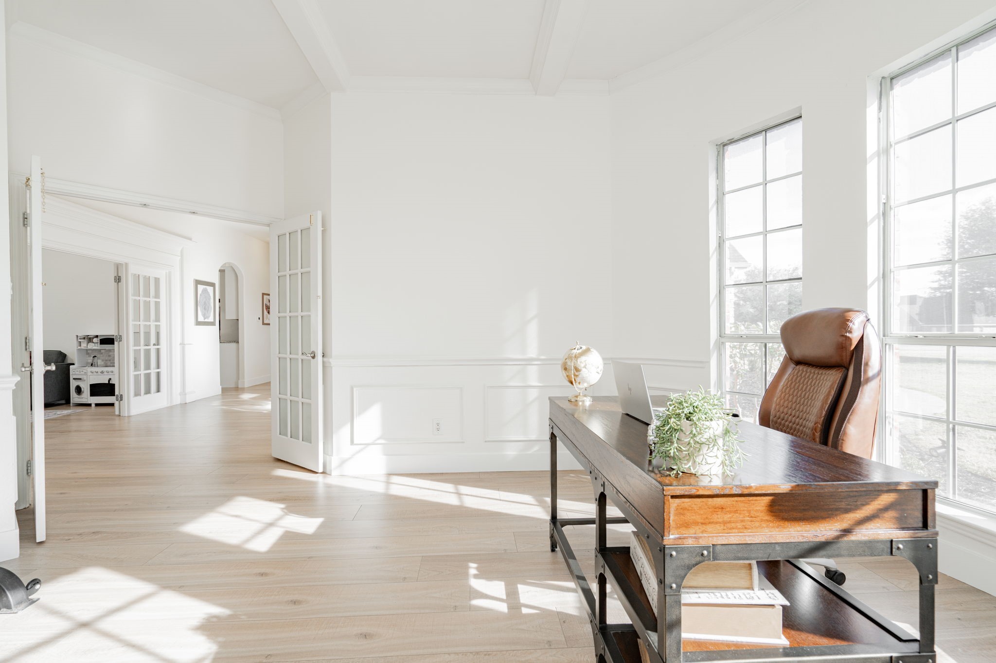 1297 W Secretariat Drive