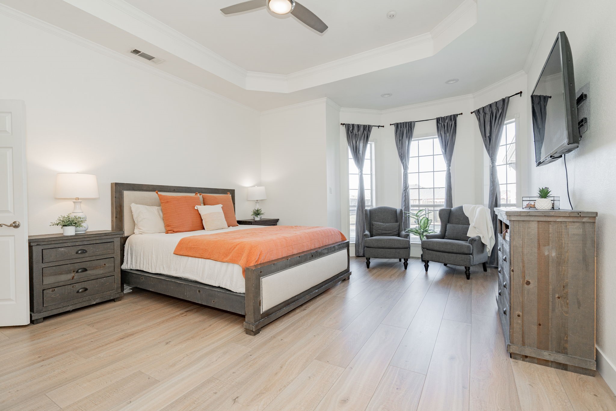 1297 W Secretariat Drive