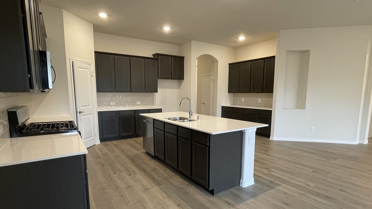 4133 Plateau Drive