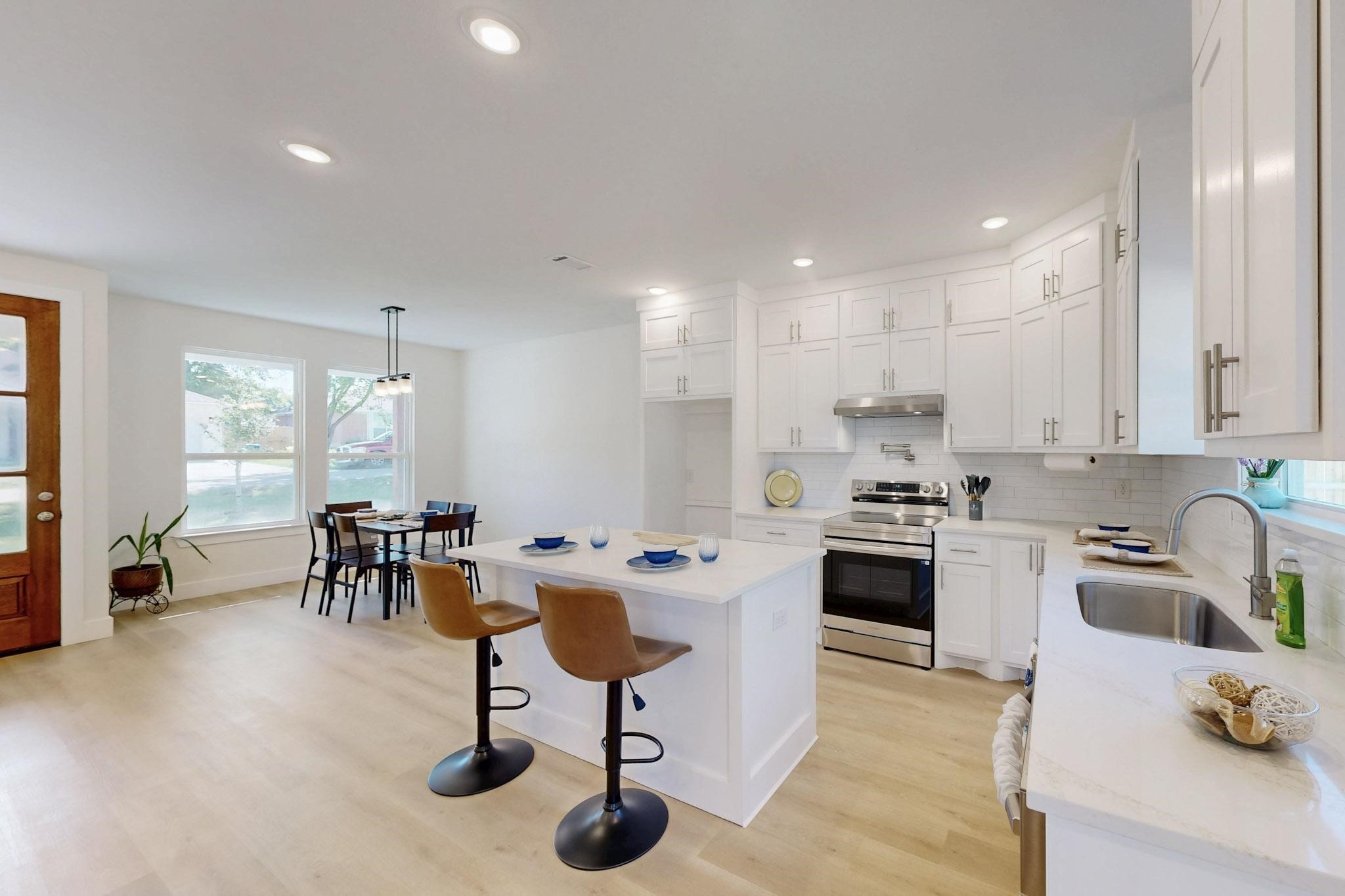 319 Coral Reef Street