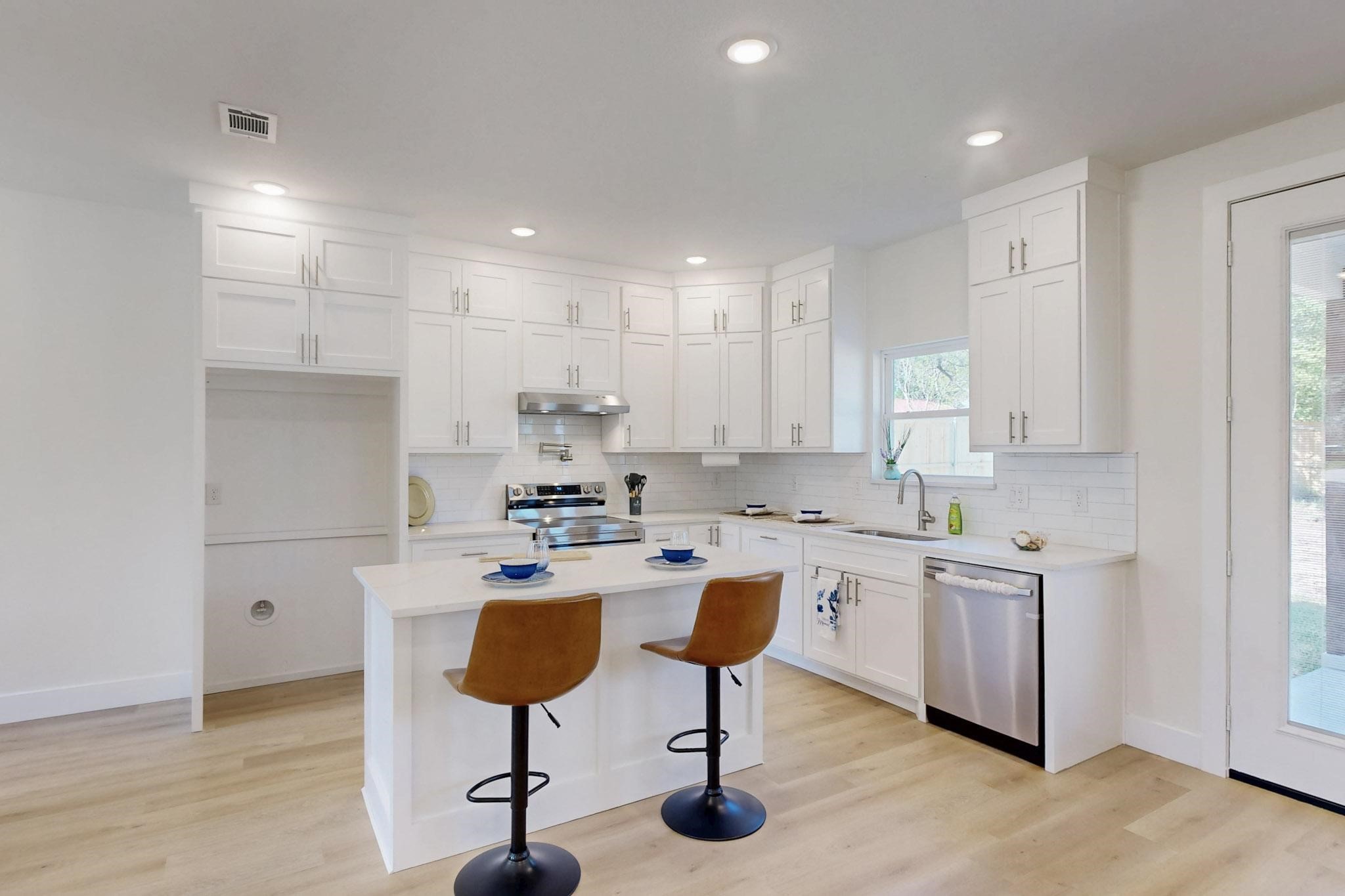 319 Coral Reef Street