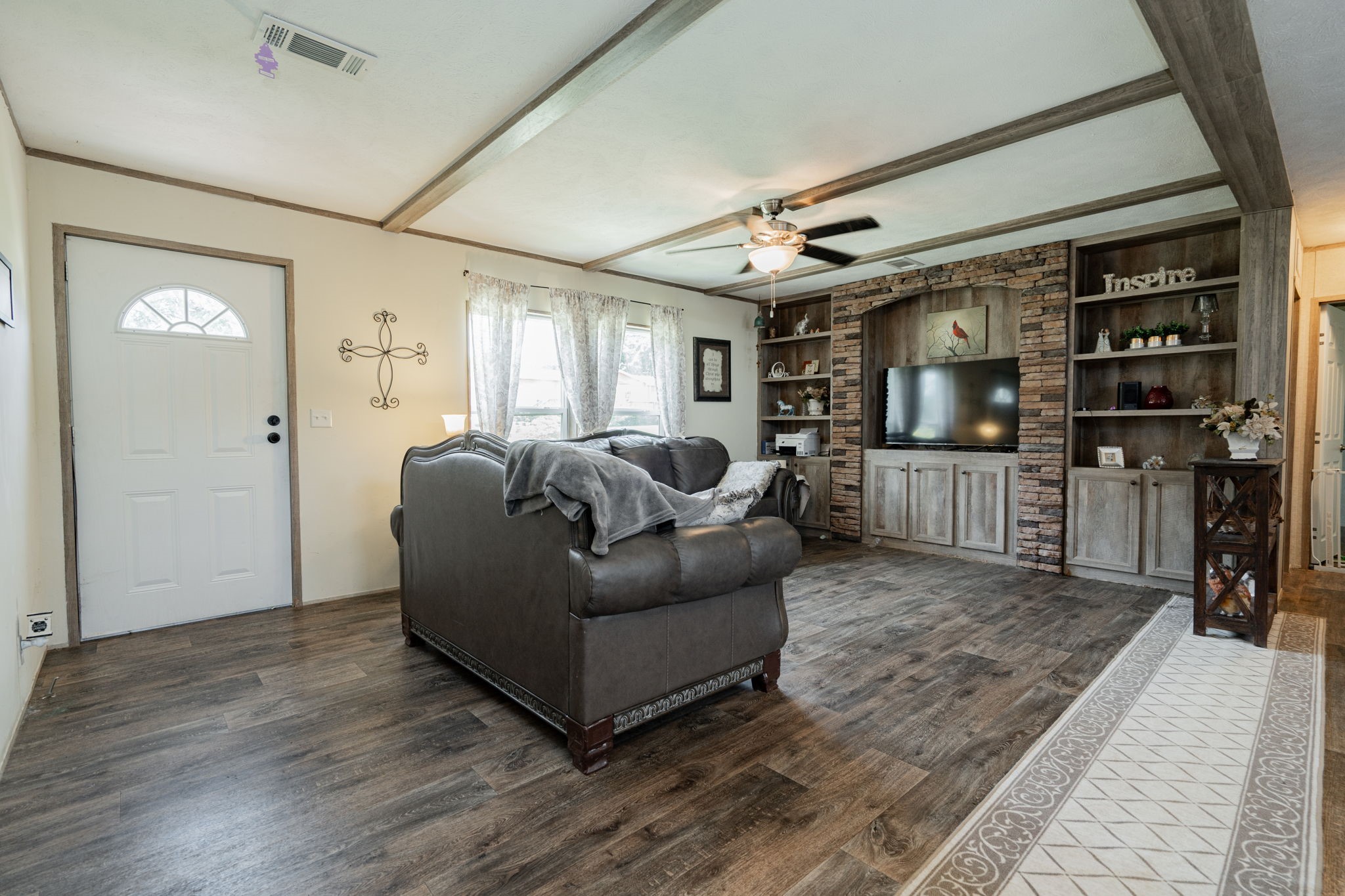 10535 Northlake Circle