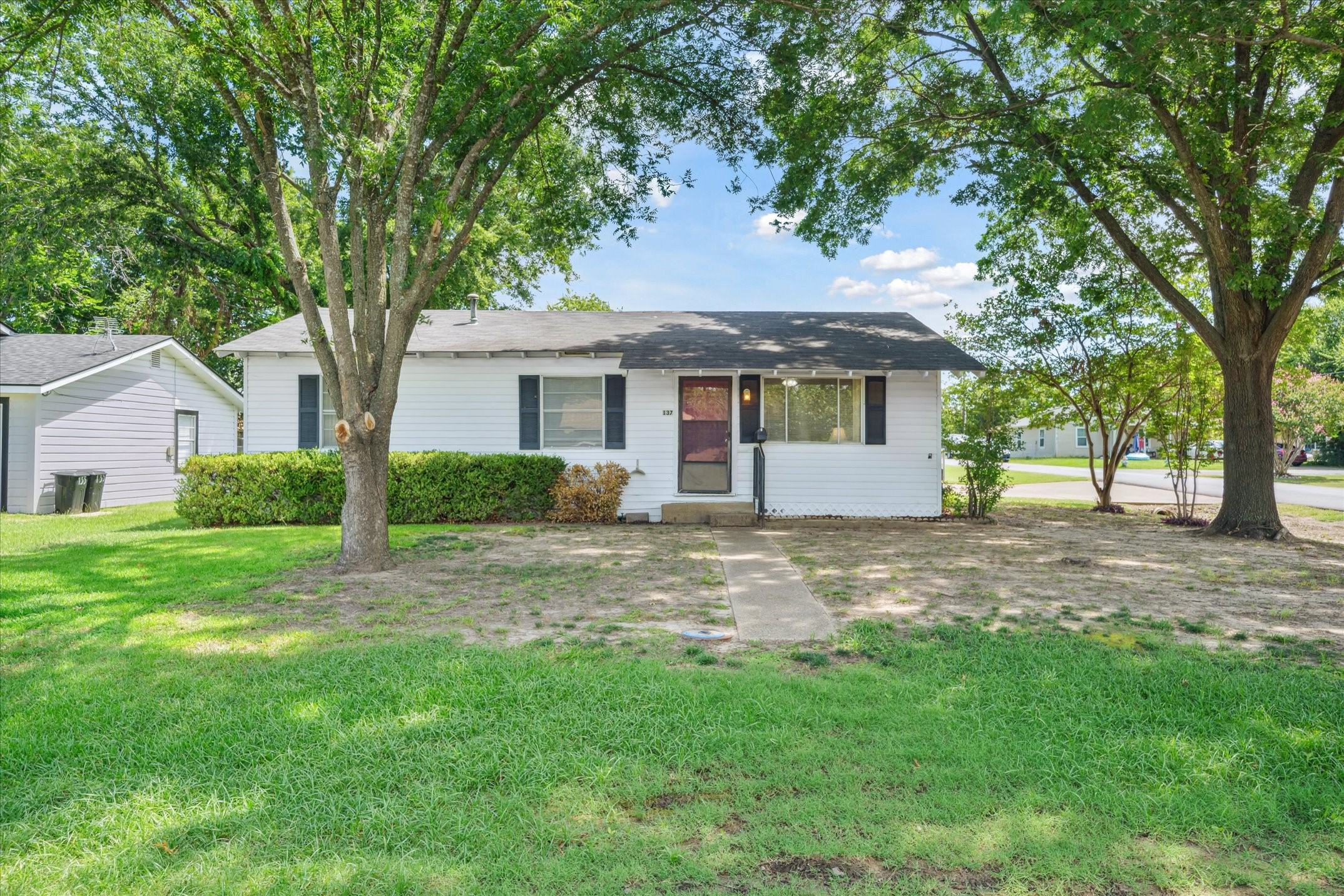 137 Westway Drive