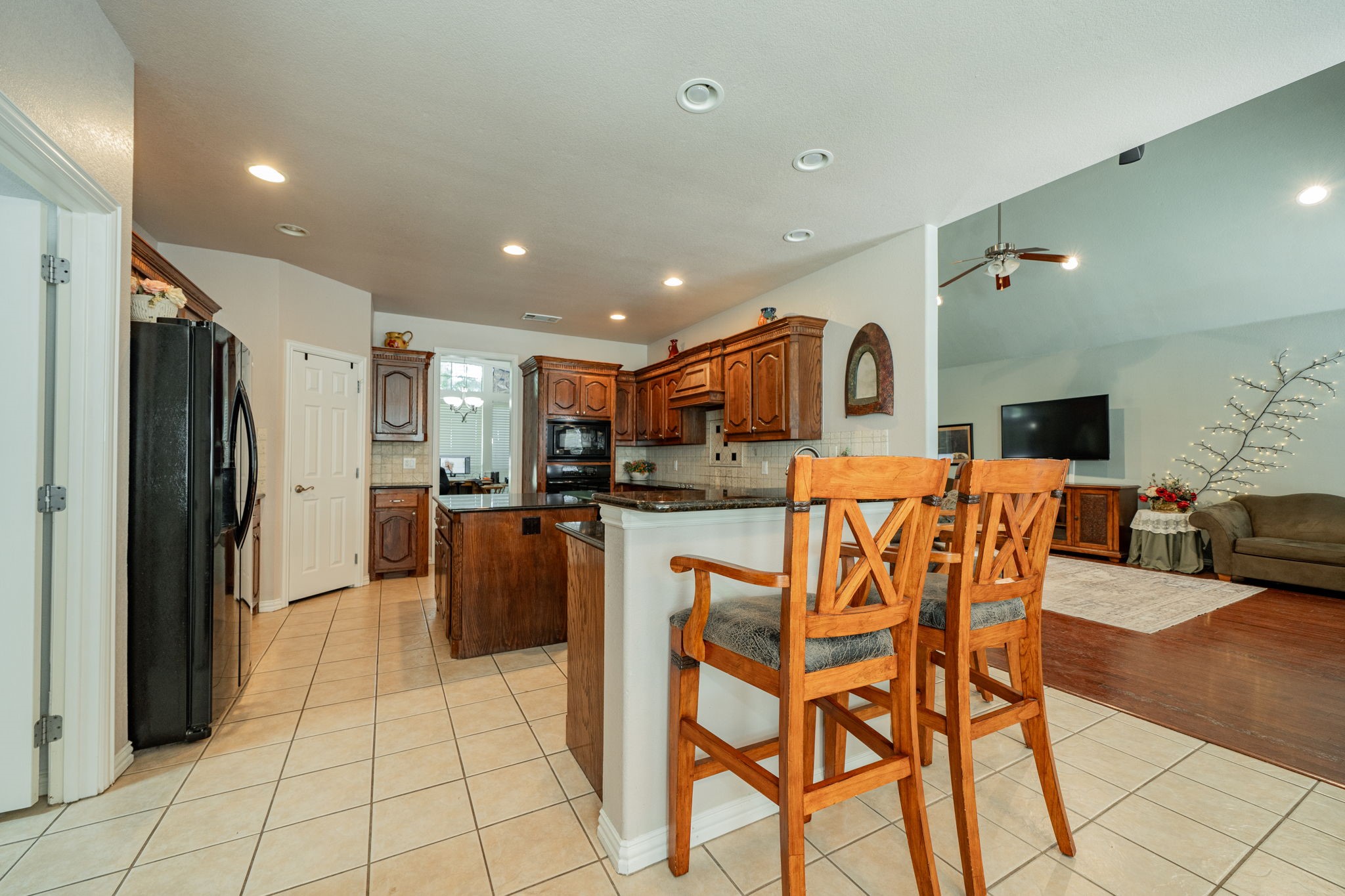 2577 W Alamosa Drive