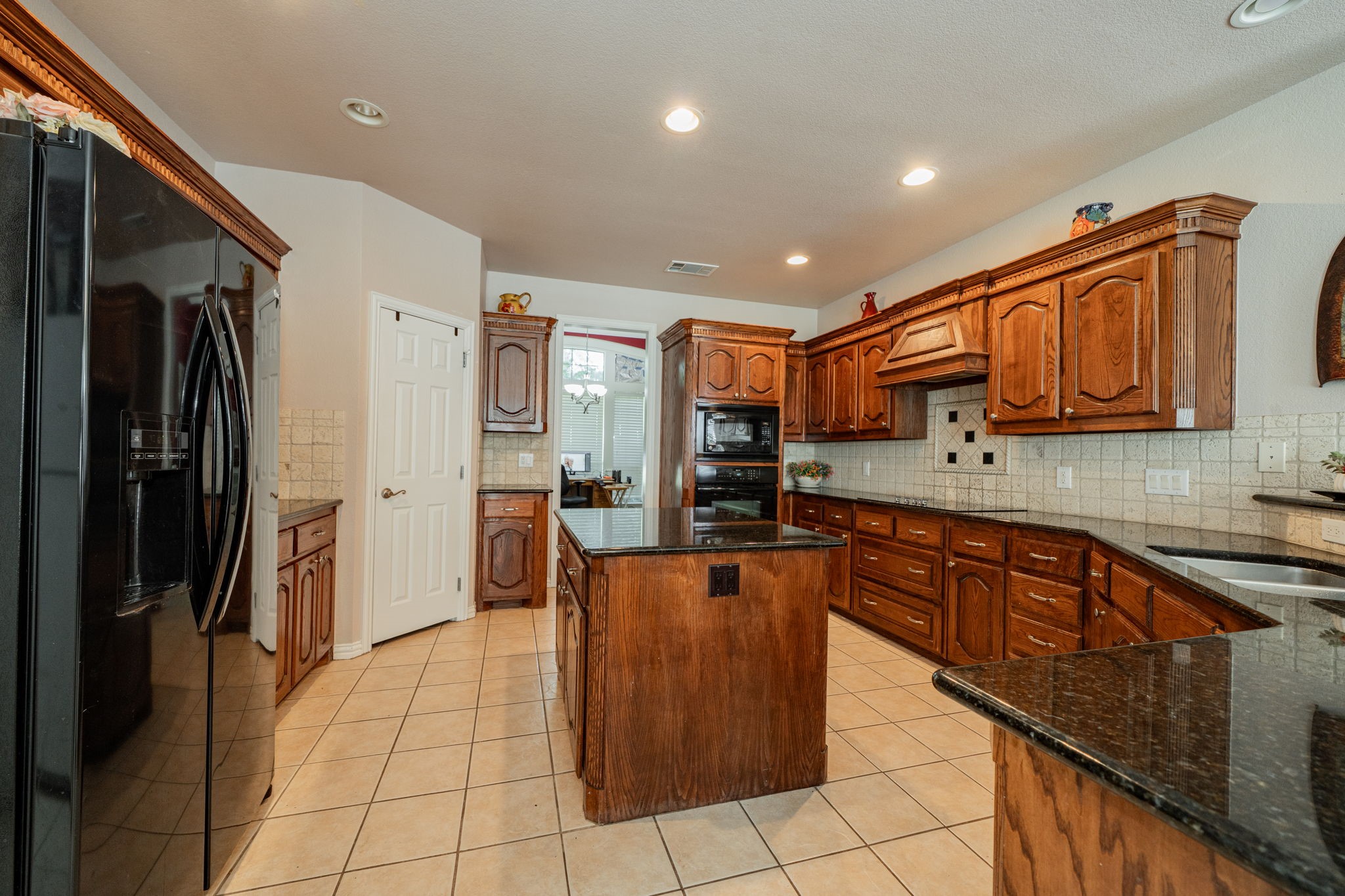 2577 W Alamosa Drive