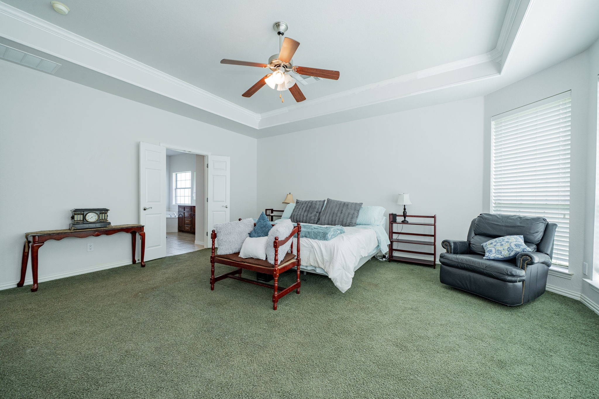 2577 W Alamosa Drive